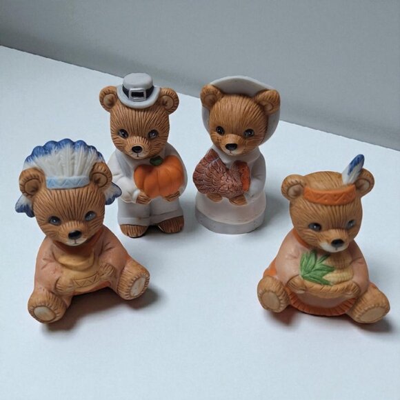 Homco 5312 Bear Indian Pilgrim Thanksgiving Figurines Knick Knack Fall Native - Picture 1 of 8